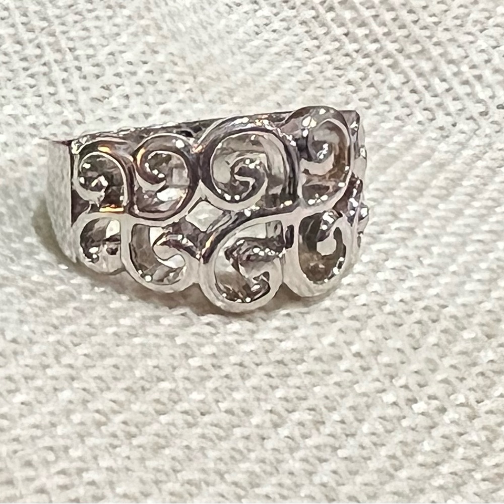 Sterling Silver swirl filigree ring size 7